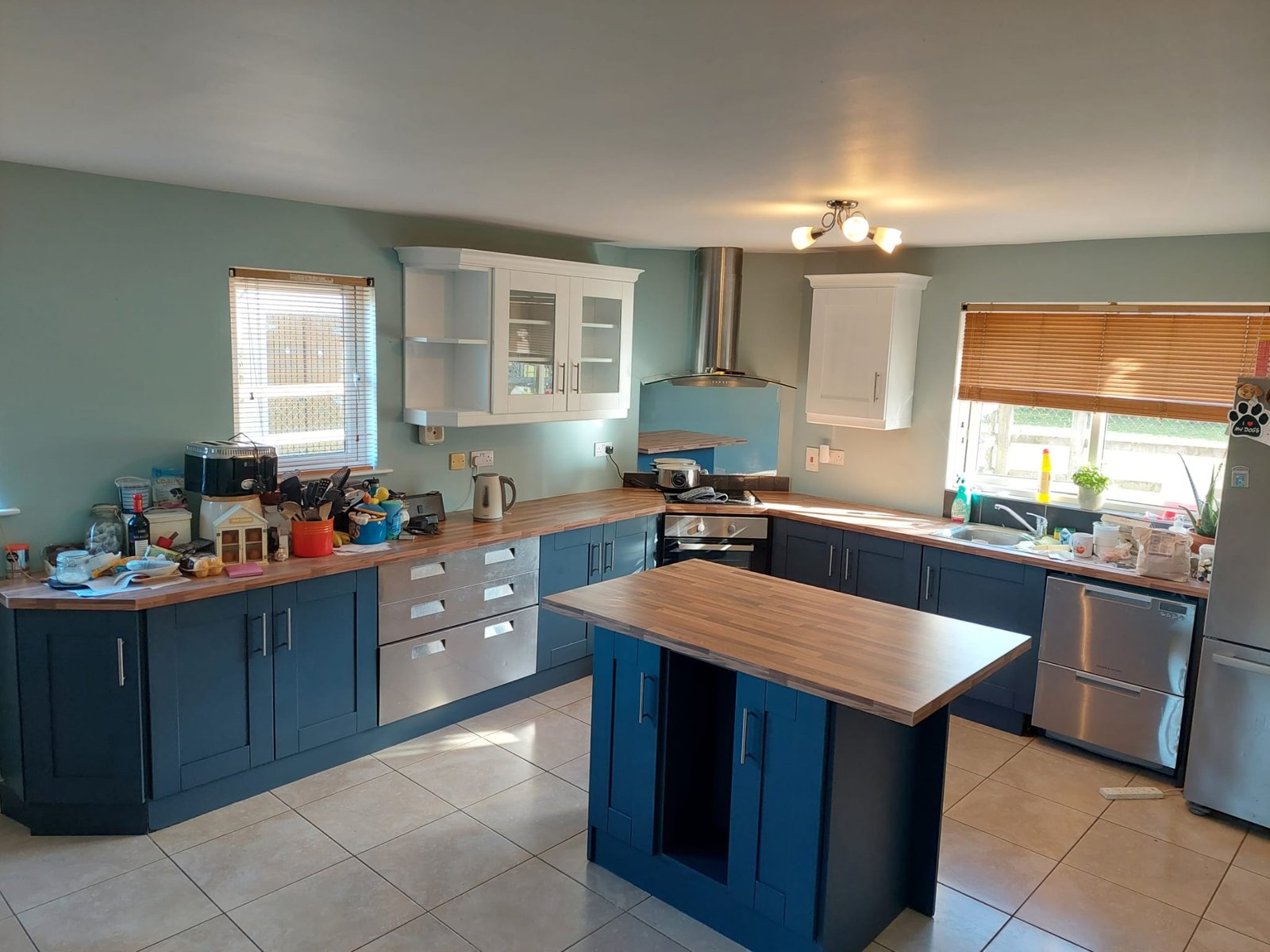 kitchen respray image