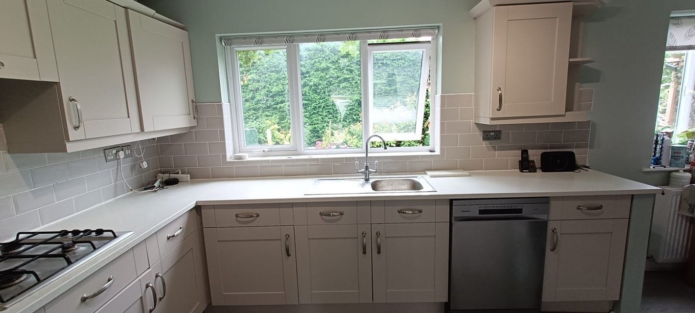 kitchen respray image