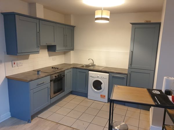 kitchen respray image