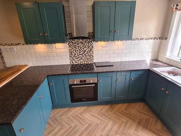 kitchen respray image