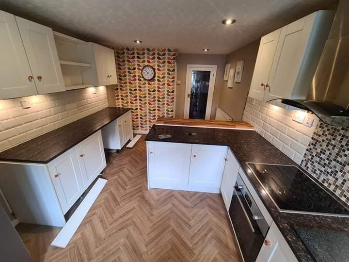 kitchen respray image