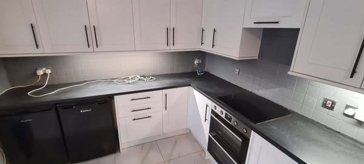 kitchen respray image