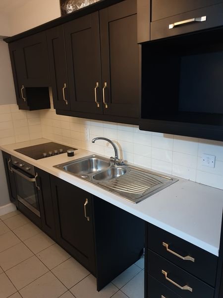 kitchen respray image