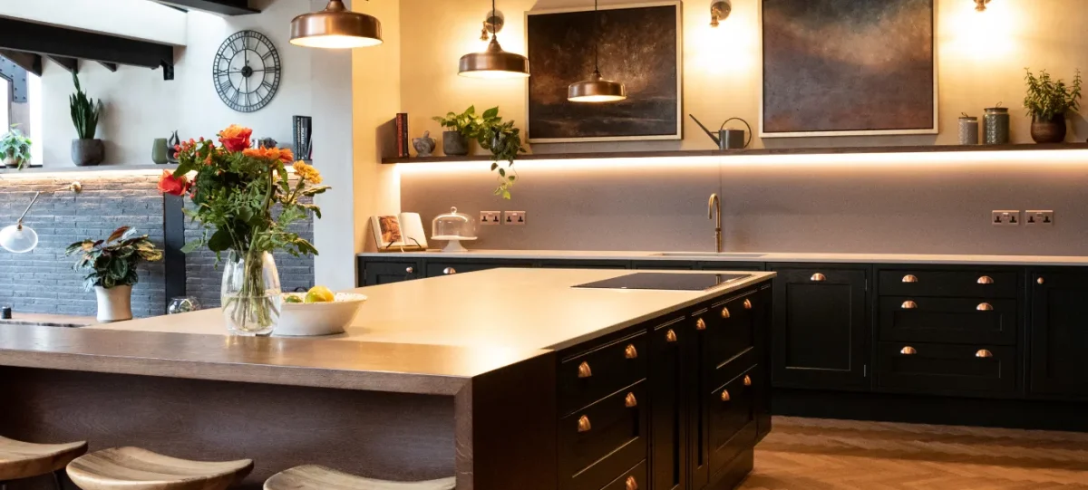 5 Signs It’s Time to Respray Your Kitchen Cabinets